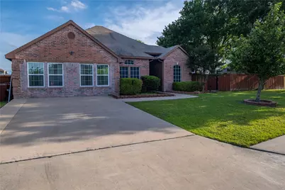 708 Valley Court, Royse City, TX 75189 - Photo 4