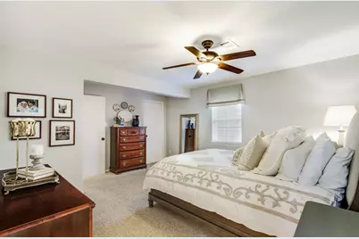 2772 Bay Meadows Circle, Farmers Branch, TX 75234 - Photo 14