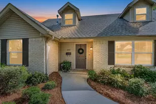 2772 Bay Meadows Cir, Farmers Branch, TX 75234 - Photo 2