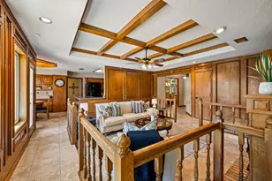 517 Highland Park Dr, Hurst, TX 76054 - Photo 8