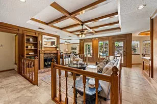 517 Highland Park Dr, Hurst, TX 76054 - Photo 6