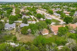 2010 Frances Dr, Garland, TX 75042 - Photo 30