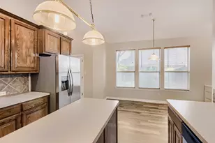 2306 Everton Dr, Arlington, TX 76001 - Photo 14