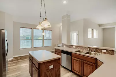 2306 Everton Drive, Arlington, TX 76001 - Photo 10