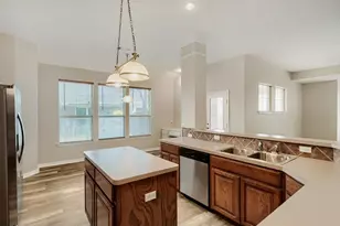 2306 Everton Dr, Arlington, TX 76001 - Photo 10