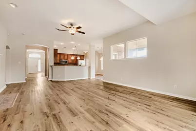 2306 Everton Drive, Arlington, TX 76001 - Photo 8