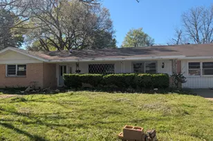 3395 Bonham St, Paris, TX 75460 - Photo 1