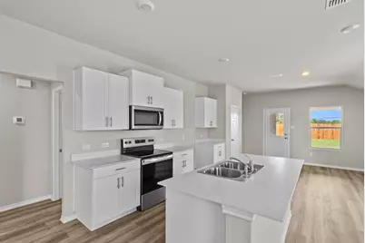 504 Marsh Street, Cleburne, TX 76033 - Photo 8