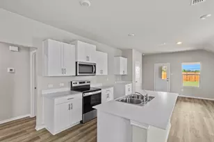 504 Marsh St, Cleburne, TX 76033 - Photo 8