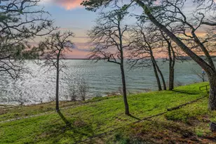 6401 Red Bud Dr, Flower Mound, TX 75022 - Photo 8