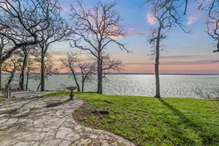 6401 Red Bud Dr, Flower Mound, TX 75022 - Photo 6