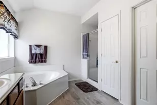 1801 Manten Blvd, Denton, TX 76208 - Photo 16