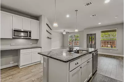 613 Heartland Drive, Glenn Heights, TX 75154 - Photo 6