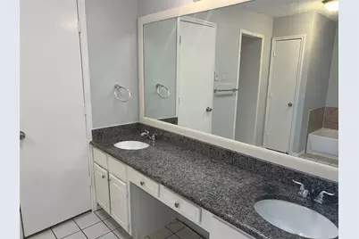 819 Lovingham Drive, Arlington, TX 76017 - Photo 16