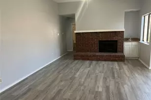 819 Lovingham Dr, Arlington, TX 76017 - Photo 4