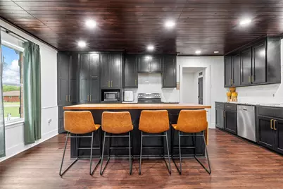 303 E Karels Drive, Robinson, TX 76706 - Photo 6