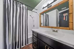 303 E Karels Dr, Robinson, TX 76706 - Photo 16