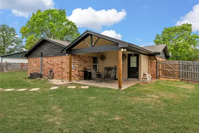 303 E Karels Drive, Robinson, TX 76706 - Photo 18