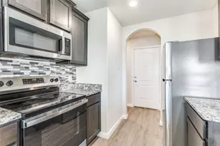 144 Barbwire Wy, Newark, TX 76071 - Photo 4