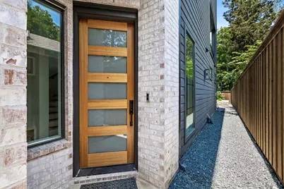 2325 Hondo Avenue, Dallas, TX 75219 - Photo 2