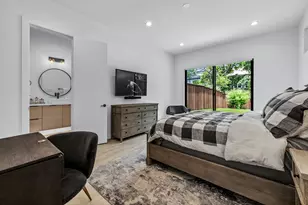 2325 Hondo Ave, Dallas, TX 75219 - Photo 6