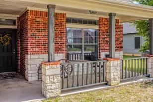 604 Holiday Hills Dr, Mineral Wells, TX 76067 - Photo 6