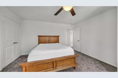 604 Holiday Hills Drive, Mineral Wells, TX 76067 - Photo 28