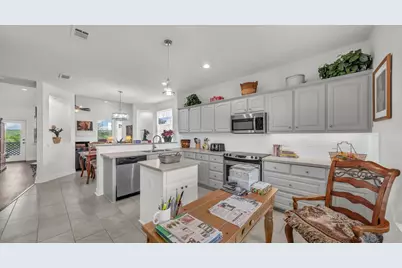 604 Holiday Hills Drive, Mineral Wells, TX 76067 - Photo 10