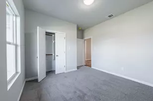 213 Marble Creek Dr, Fort Worth, TX 76131 - Photo 10