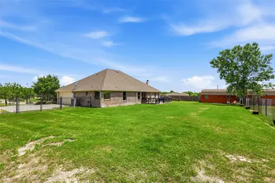 5965 Feather Wind Way, Fort Worth, TX 76135 - Photo 32