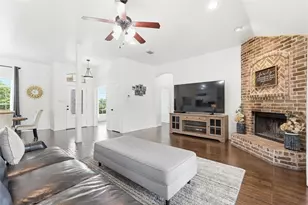 5965 Feather Wind Way, Fort Worth, TX 76135 - Photo 12