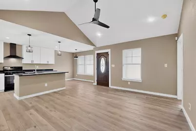 1529 Conner Drive, Dallas, TX 75217 - Photo 2