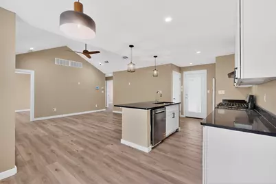 1529 Conner Drive, Dallas, TX 75217 - Photo 4