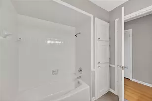 212 Childers Ave, Benbrook, TX 76126 - Photo 16