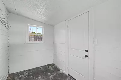 316 W 4th Terrace, Springtown, TX 76082 - Photo 12