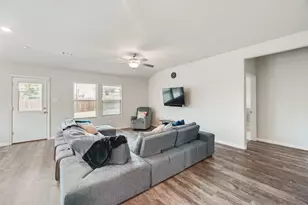 2532 Ponca Dr, Fort Worth, TX 76179 - Photo 8