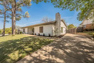 6517 Whitman Ave, Fort Worth, TX 76133 - Photo 2