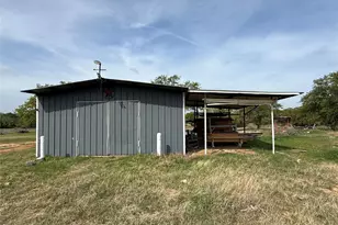 1556 Co Rd 4764, Boyd, TX 76023 - Photo 30