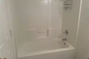 1825 Kingsbrook Trail, Fort Worth, TX 76120 - Photo 22