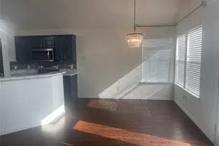 1825 Kingsbrook Trail, Fort Worth, TX 76120 - Photo 12