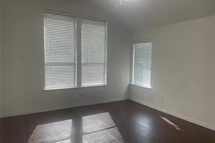 1825 Kingsbrook Trail, Fort Worth, TX 76120 - Photo 26