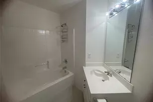 1825 Kingsbrook Trail, Fort Worth, TX 76120 - Photo 20