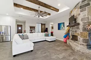 1103 Pioneer Xing, Weatherford, TX 76088 - Photo 2