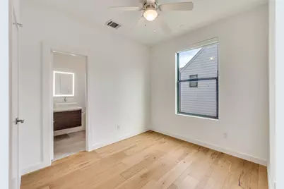 2711 Kimsey Drive #103, Dallas, TX 75235 - Photo 8