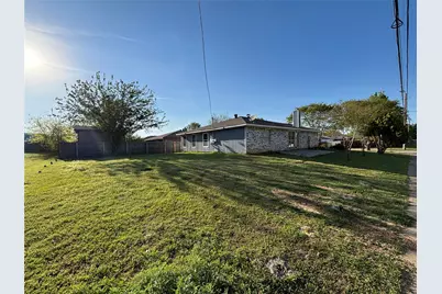 9444 Lipton Lane, Dallas, TX 75217 - Photo 20