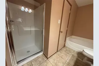 9444 Lipton Lane, Dallas, TX 75217 - Photo 16