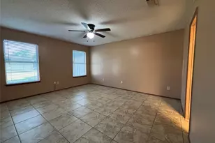 9444 Lipton Ln, Dallas, TX 75217 - Photo 14