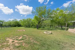 1001 Resolute Rd, Millsap, TX 76066 - Photo 40