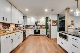 905 Colonial, Cleburne, TX 76033 - Photo 8