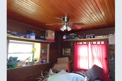 1201 S Bois D Arc Street, Grandview, TX 76050 - Photo 6